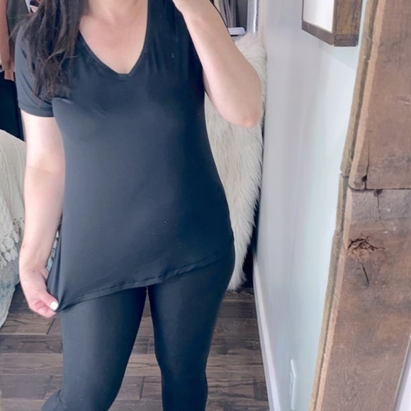 Athletic Works black athletic top size large - Picture 1 of 5